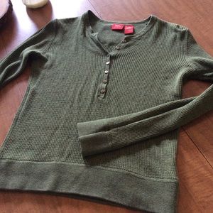Green waffle henley long-sleeve top